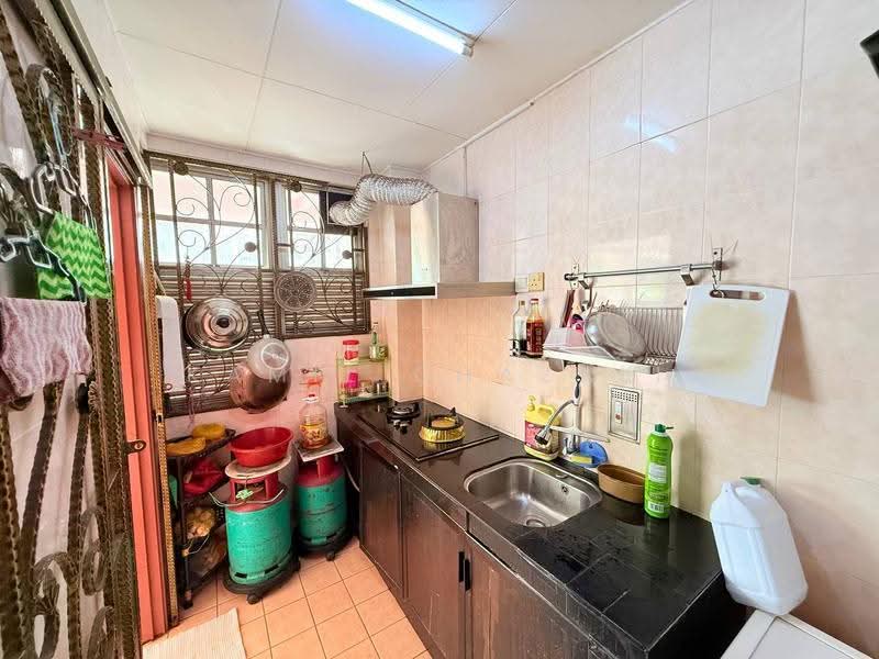 2-storey Terraced House for Sale in Presint 9 (Putrajaya) - Kamil Ghazali - Kitchen - PropertyGuru.com.my