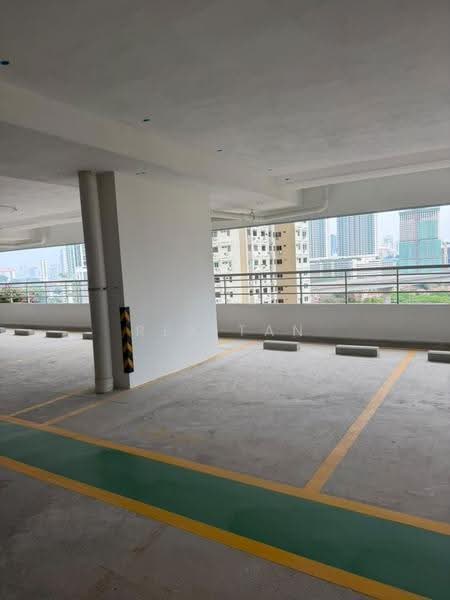 Service Residence for Rent at Residensi Estetik 8 (Est8) - Rex Tan - Car Park - PropertyGuru.com.my