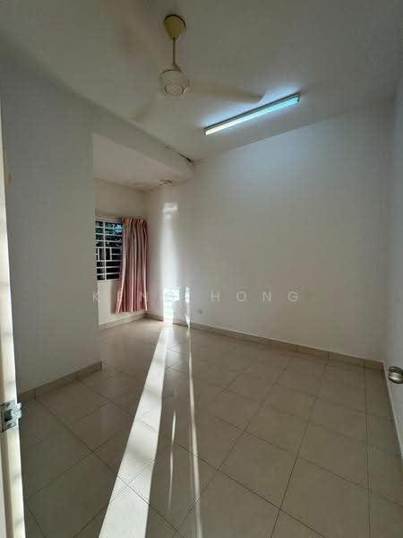 2-storey Terraced House for Sale in Bandar Seri Coalfields (Sungai Buloh) - Keng Hong - PropertyGuru.com.my