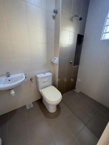 2-storey Terraced House for Sale in Bandar Seri Coalfields (Sungai Buloh) - Keng Hong - PropertyGuru.com.my