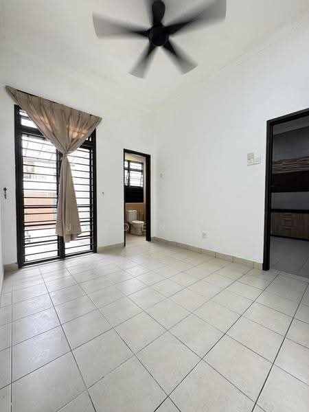 Terraced House for Sale in Bandar Kinrara Seksyen 5 (Bandar Kinrara) - Jayden Lee - Interior - PropertyGuru.com.my