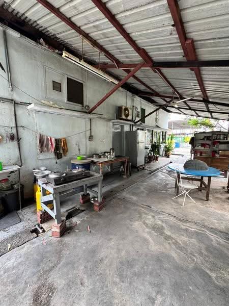 Detached Factory for Sale in Tampoi (Johor) - Elleyna Soo - Kitchen - PropertyGuru.com.my