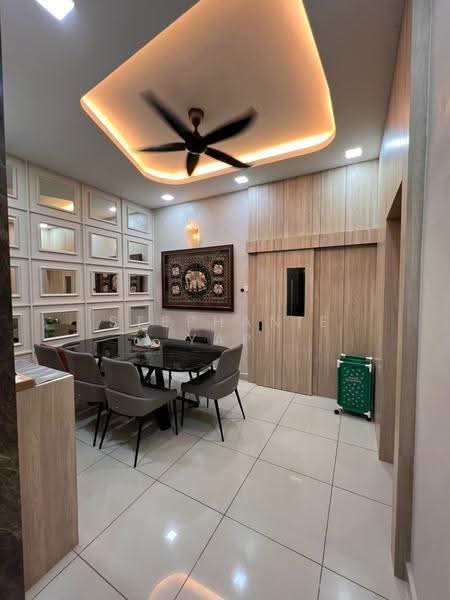 Rumah Berkembar untuk Dijual di Bandar Bestari (Klang) - Stephanie Yap - Dining Room - PropertyGuru.com.my
