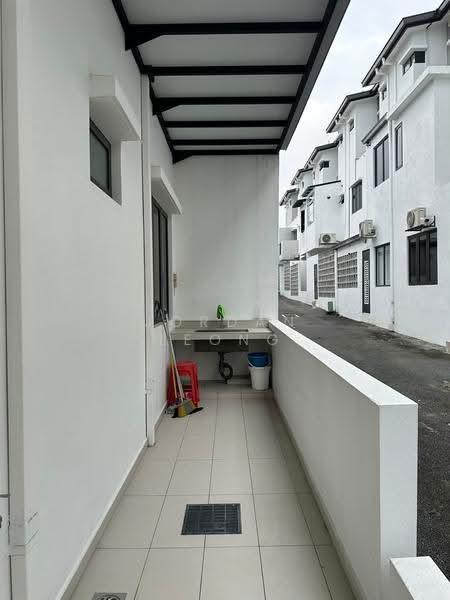 2.5-storey Terraced House for Rent in Jade Hills (Kajang) - Jordan Leong - Exterior - PropertyGuru.com.my