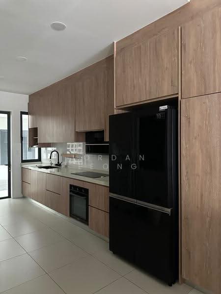 2.5-storey Terraced House for Rent in Jade Hills (Kajang) - Jordan Leong - Kitchen - PropertyGuru.com.my