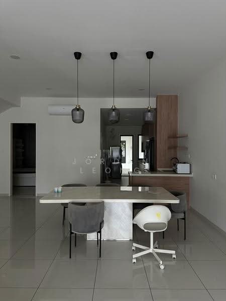2.5-storey Terraced House for Rent in Jade Hills (Kajang) - Jordan Leong - Dining Room - PropertyGuru.com.my