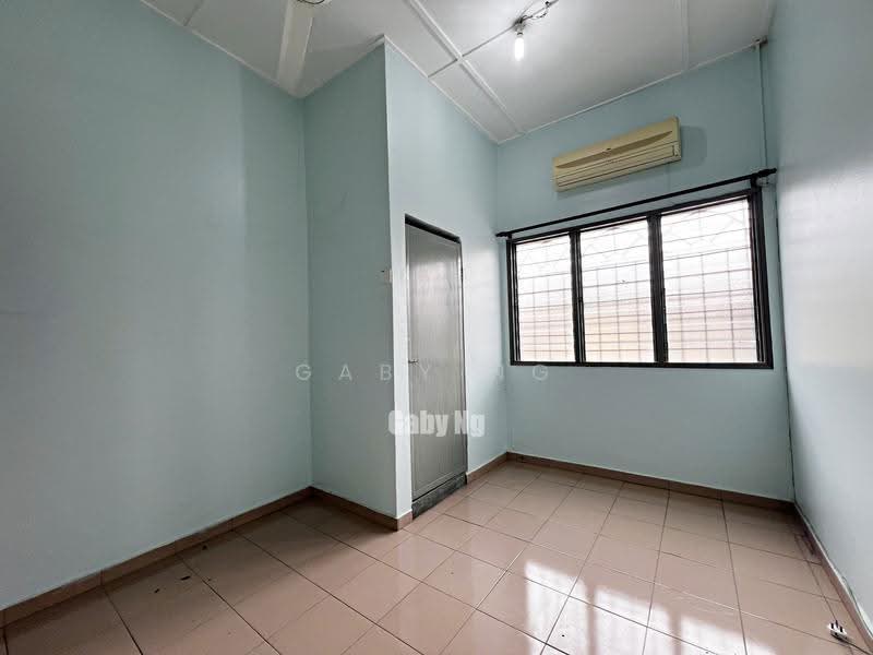 2-storey Terraced House for Sale in Taman Suria Jaya (Cheras) - Gaby Ng - Interior - PropertyGuru.com.my