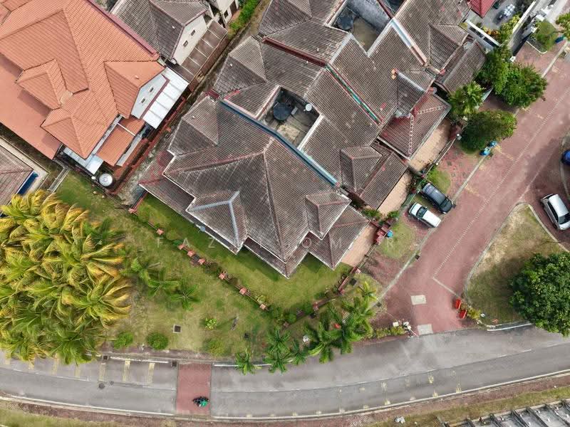 2-storey Terraced House for Sale in Bukit Jelutong (Shah Alam) - Fazri Omar - PropertyGuru.com.my