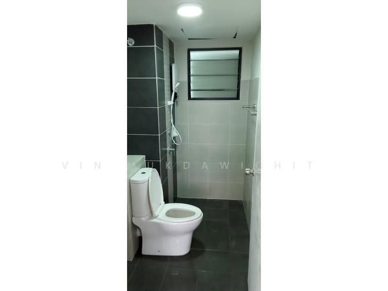 Condominium for Rent at Hillpark Residence - Vin Mukdawichit - Bathroom - PropertyGuru.com.my