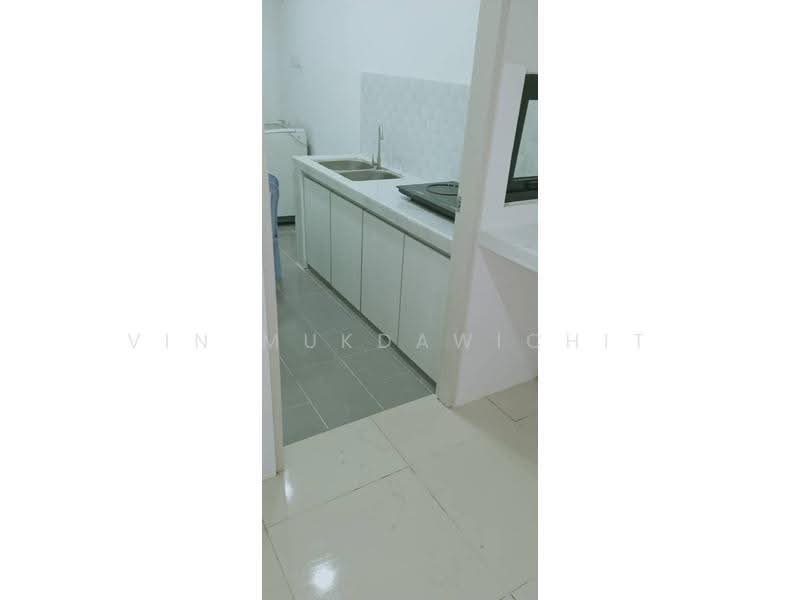 Condominium for Rent at Hillpark Residence - Vin Mukdawichit - Kitchen - PropertyGuru.com.my