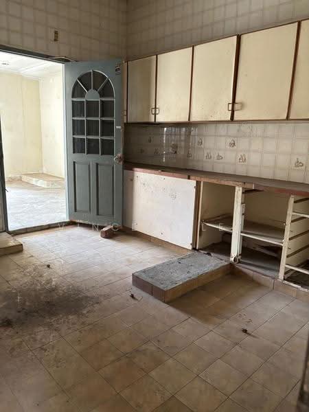 Commercial Bungalow for Rent in Taman Connaught (Cheras) - Vincent Lee - Kitchen - PropertyGuru.com.my
