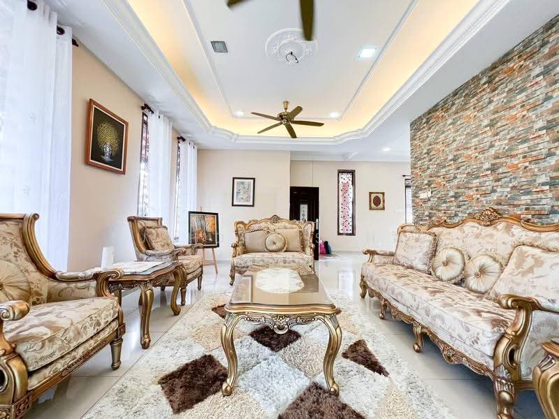 Bungalow House untuk Dijual di Hulu Langat (Selangor) - Rushdan Sahar - Living Room - PropertyGuru.com.my