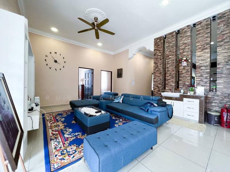 Bungalow House untuk Dijual di Hulu Langat (Selangor) - Rushdan Sahar - Living Room - PropertyGuru.com.my