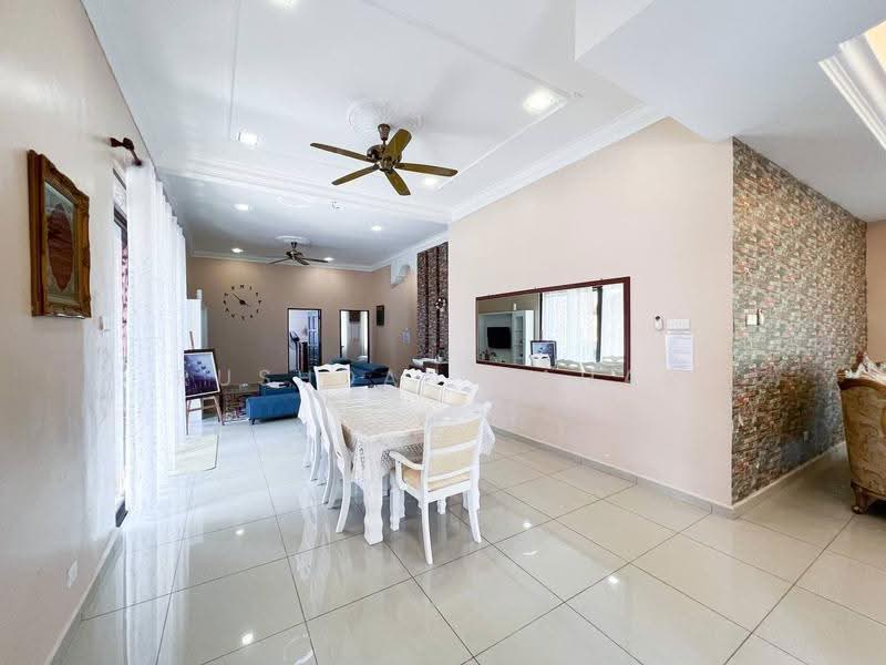 Bungalow House untuk Dijual di Hulu Langat (Selangor) - Rushdan Sahar - Dining Room - PropertyGuru.com.my