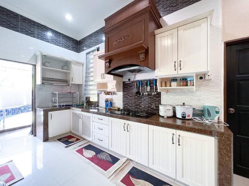 Bungalow House untuk Dijual di Hulu Langat (Selangor) - Rushdan Sahar - Kitchen - PropertyGuru.com.my