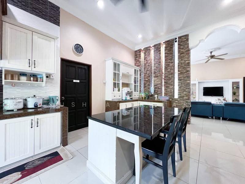 Bungalow House untuk Dijual di Hulu Langat (Selangor) - Rushdan Sahar - Kitchen - PropertyGuru.com.my