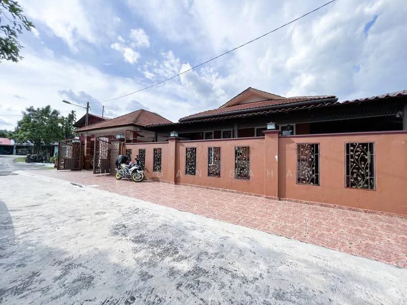 Bungalow House untuk Dijual di Hulu Langat (Selangor) - Rushdan Sahar - Exterior - PropertyGuru.com.my