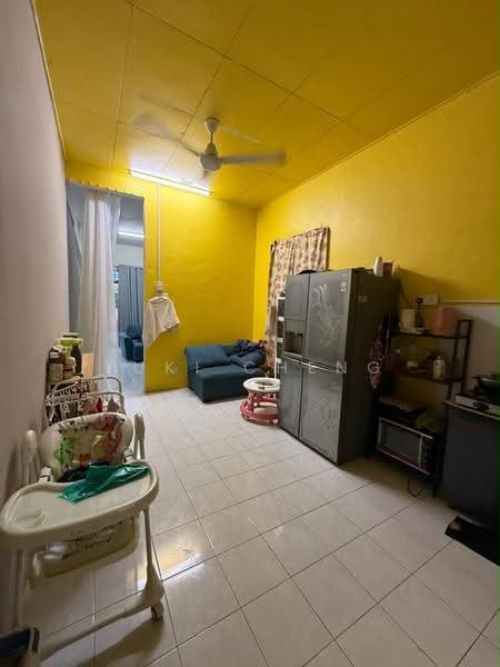 Rumah Teres 1-Tingkat untuk Dijual di Taman Sri Saujana (Kota Tinggi) - Yuki Cheng - Living Room - PropertyGuru.com.my