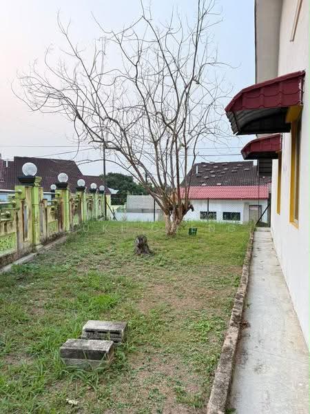 Rumah Teres 1-Tingkat untuk Dijual di Taman Sri Saujana (Kota Tinggi) - Yuki Cheng - Exterior - PropertyGuru.com.my