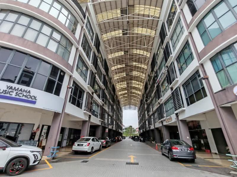 Shop for Rent in Happy Garden (Kuchai Lama) - Jeno Poon - Exterior - PropertyGuru.com.my