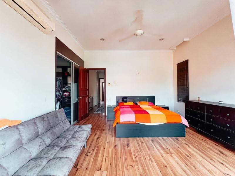 Semi-Detached House for Sale in Ampang Jaya (Ampang) - Ibrahim Iderus - Bedroom - PropertyGuru.com.my