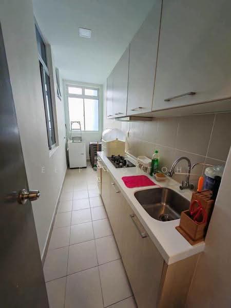 Apartment for Sale at D'Rich Executive Suites - Ee Fong Toh - PropertyGuru.com.my