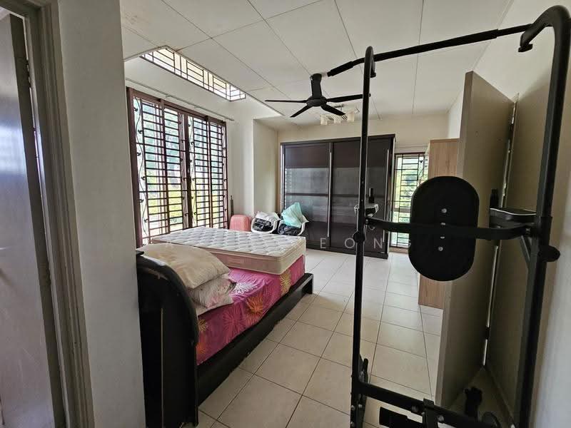 2-storey Terraced House for Sale in Taman Putra Prima (Puchong) - Jason Keong - Bedroom - PropertyGuru.com.my