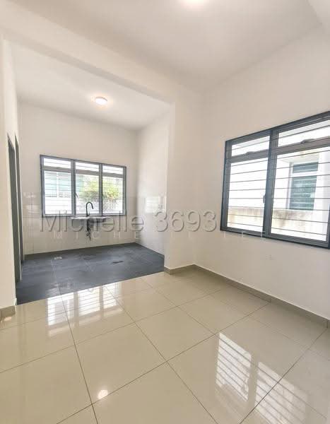 Rumah Teres 2-Tingkat untuk Disewa di Kota Kemuning (Shah Alam) - Michelle Lee - Kitchen - PropertyGuru.com.my