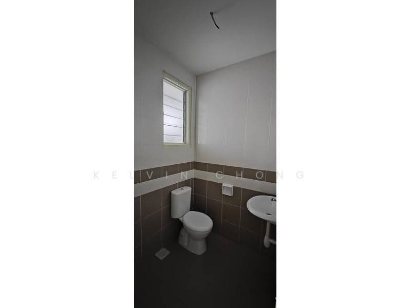 Rumah Teres 2-Tingkat untuk Dijual di Lahat (Perak) - Kelvin Chong - Bathroom - PropertyGuru.com.my