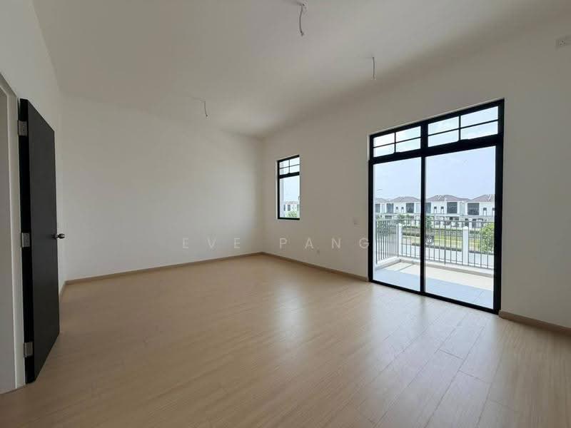 Cluster House for Sale in Eco Botanic (Iskandar Puteri (Nusajaya)) - Eve Pang - Master Bedroom - PropertyGuru.com.my