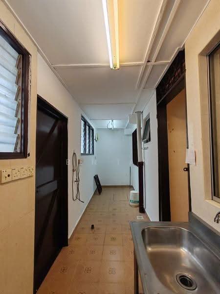 Rumah Teres 2-Tingkat untuk Disewa di Kepong Baru (Kepong) - Ben Tan - Corridor - PropertyGuru.com.my