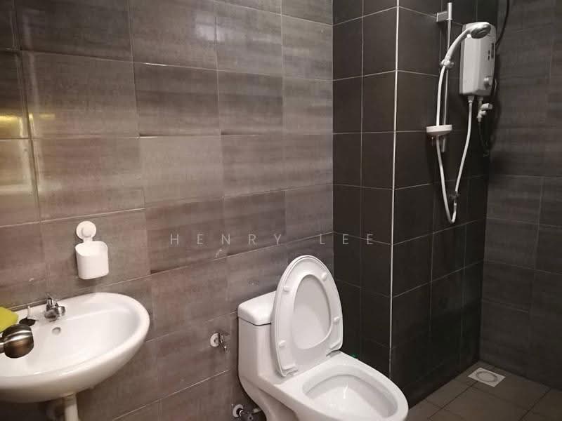Service Residence for Rent at Symphony Tower (Menara Simfoni) - Henry Lee - Bathroom - PropertyGuru.com.my