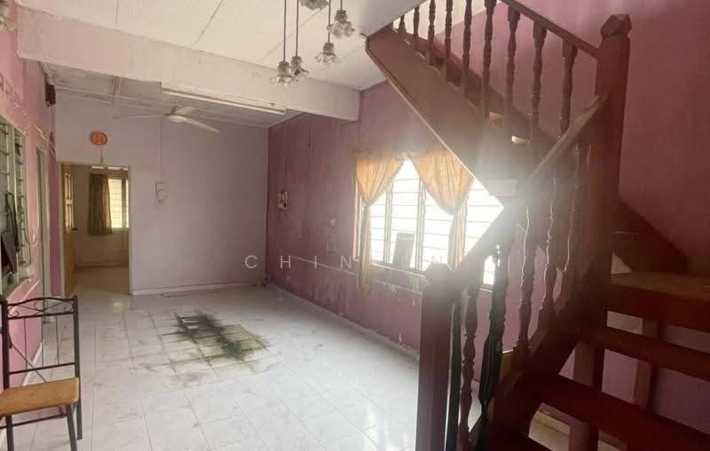 Rumah Teres 1-Tingkat untuk Dijual di Ayer Keroh (Melaka) - CHIN FN - Living Room - PropertyGuru.com.my