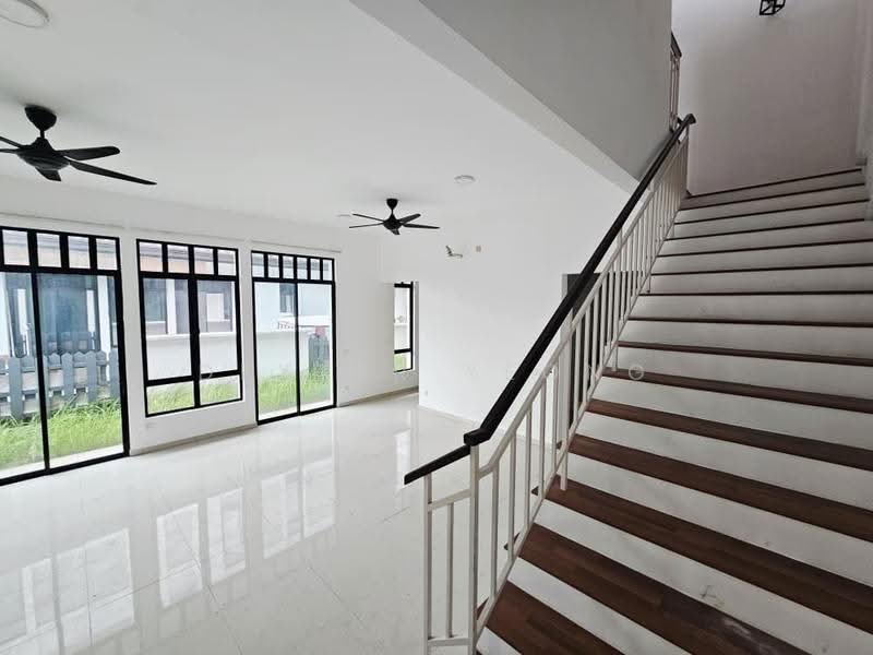 Cluster House for Sale in Eco Majestic (Semenyih) - Dexter Yeong - Living Room - PropertyGuru.com.my