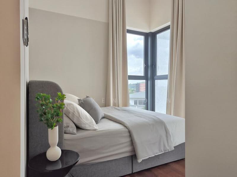 Service Residence for Sale at Senada Residence @ KLGCC Resort - Kraven Poon - Bedroom - PropertyGuru.com.my
