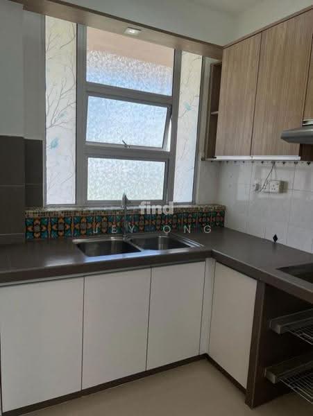 Condominium for Rent at Azuria Condominium - Jey Ong - Kitchen - PropertyGuru.com.my