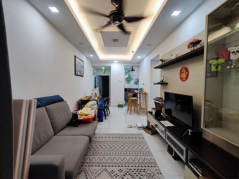 Pangsapuri untuk Disewa di Sri Teratai Apartment - Shally Pun - Living Room - PropertyGuru.com.my