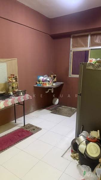 Apartment for Rent at Pinang Laguna - Mike Kuar - Kitchen - PropertyGuru.com.my