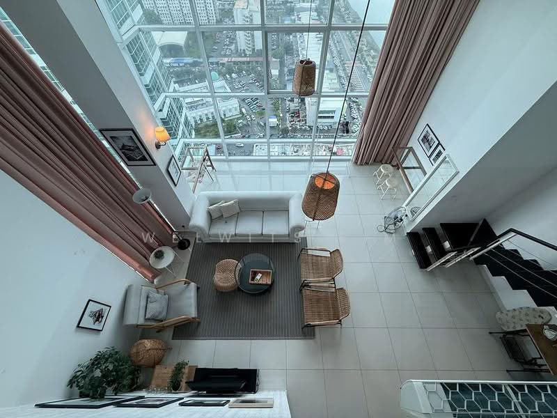 Kediaman Servis untuk Dijual di Maritime Suite - Welwits Sim - Living Room - PropertyGuru.com.my