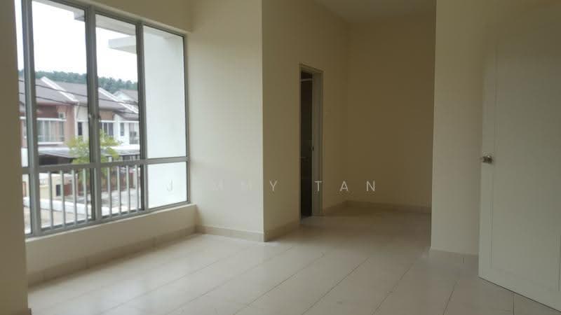 2-storey Terraced House for Sale in Bandar Seri Coalfields (Sungai Buloh) - Jimmy Tan - Interior - PropertyGuru.com.my