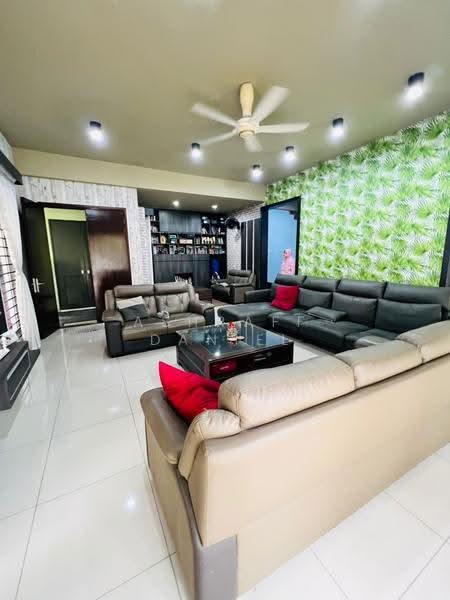 Rumah Teres 2-Tingkat untuk Dijual di Alam Impian (Shah Alam) - Ashraff Daniel - Living Room - PropertyGuru.com.my