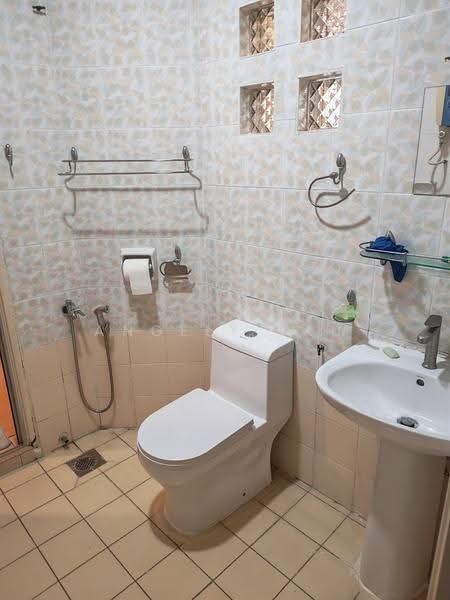 Terraced House for Sale in Puchong (Selangor) - Angely Lau - Bathroom - PropertyGuru.com.my