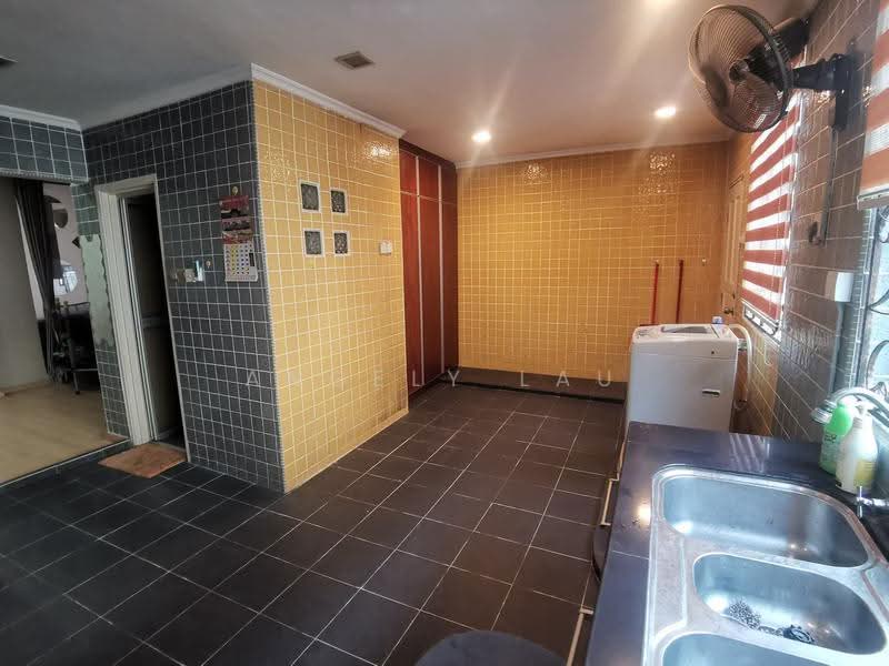 Terraced House for Sale in Puchong (Selangor) - Angely Lau - Kitchen - PropertyGuru.com.my