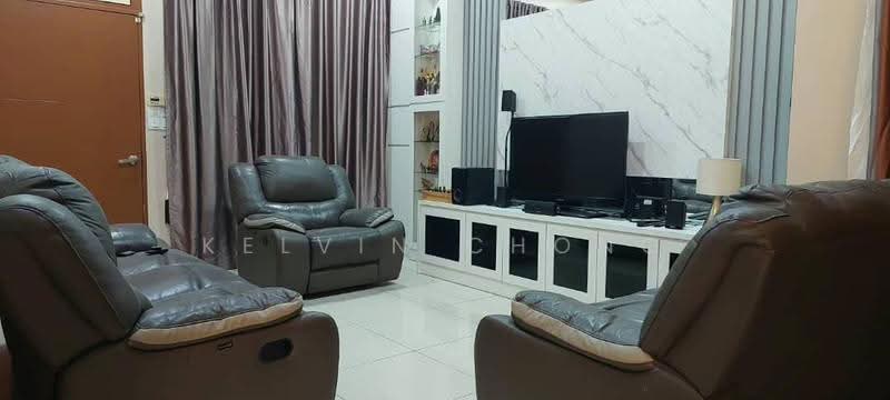 Cluster House for Rent in Bandar Baru Sri Klebang (Chemor) - Kelvin Chong - Living Room - PropertyGuru.com.my