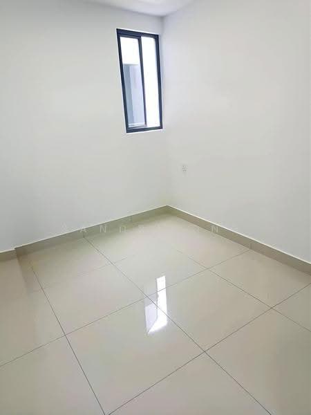 Kediaman Servis untuk Dijual di Veranda Residence - Sandry Ong - PropertyGuru.com.my