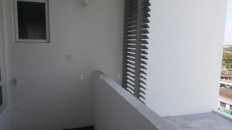 Kondominium untuk Dijual di Orange 3 (Oren 3) - S J Foo - Balcony - PropertyGuru.com.my