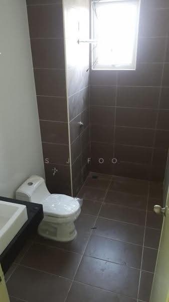 Kondominium untuk Dijual di Orange 3 (Oren 3) - S J Foo - Bathroom - PropertyGuru.com.my