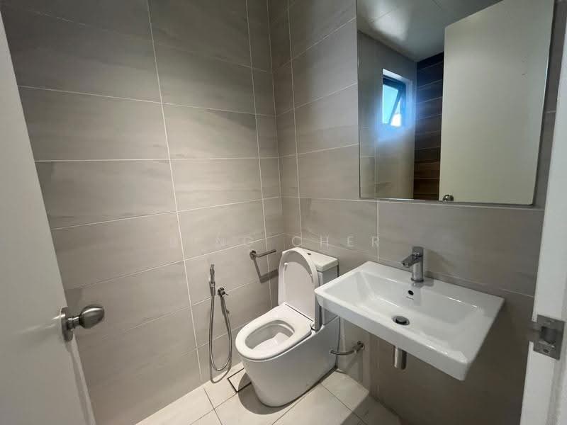 Kediaman Servis untuk Disewa di UNIO Residence - Bing Cher - Bathroom - PropertyGuru.com.my