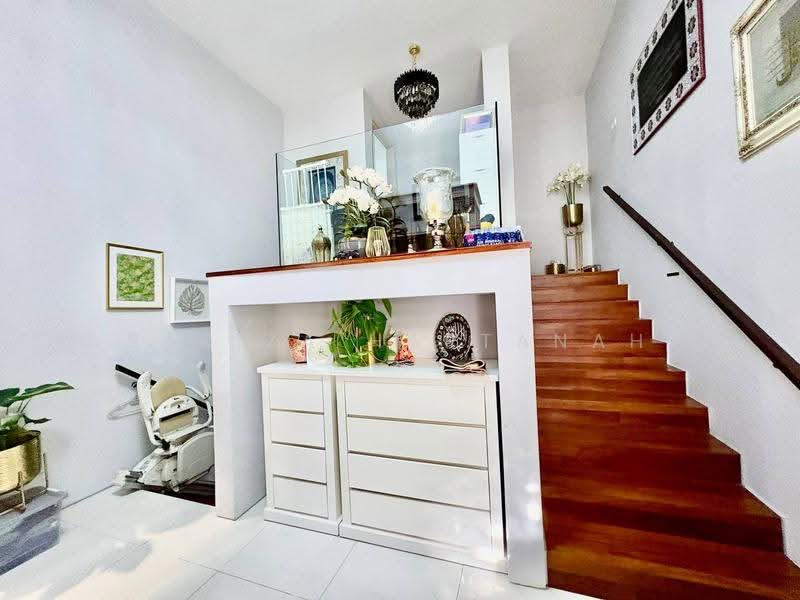 Bungalow House for Sale in Sungai Buloh (Selangor) - Sariza Hartanah - Interior - PropertyGuru.com.my