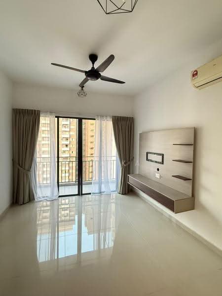 Kondominium untuk Disewa di The Hamilton - Gigi Kam - Living Room - PropertyGuru.com.my